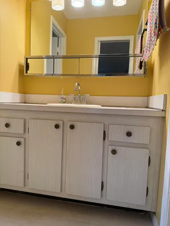 $149,900 | 3311 Valley Road, Unit D, Boynton Beach, FL 33435