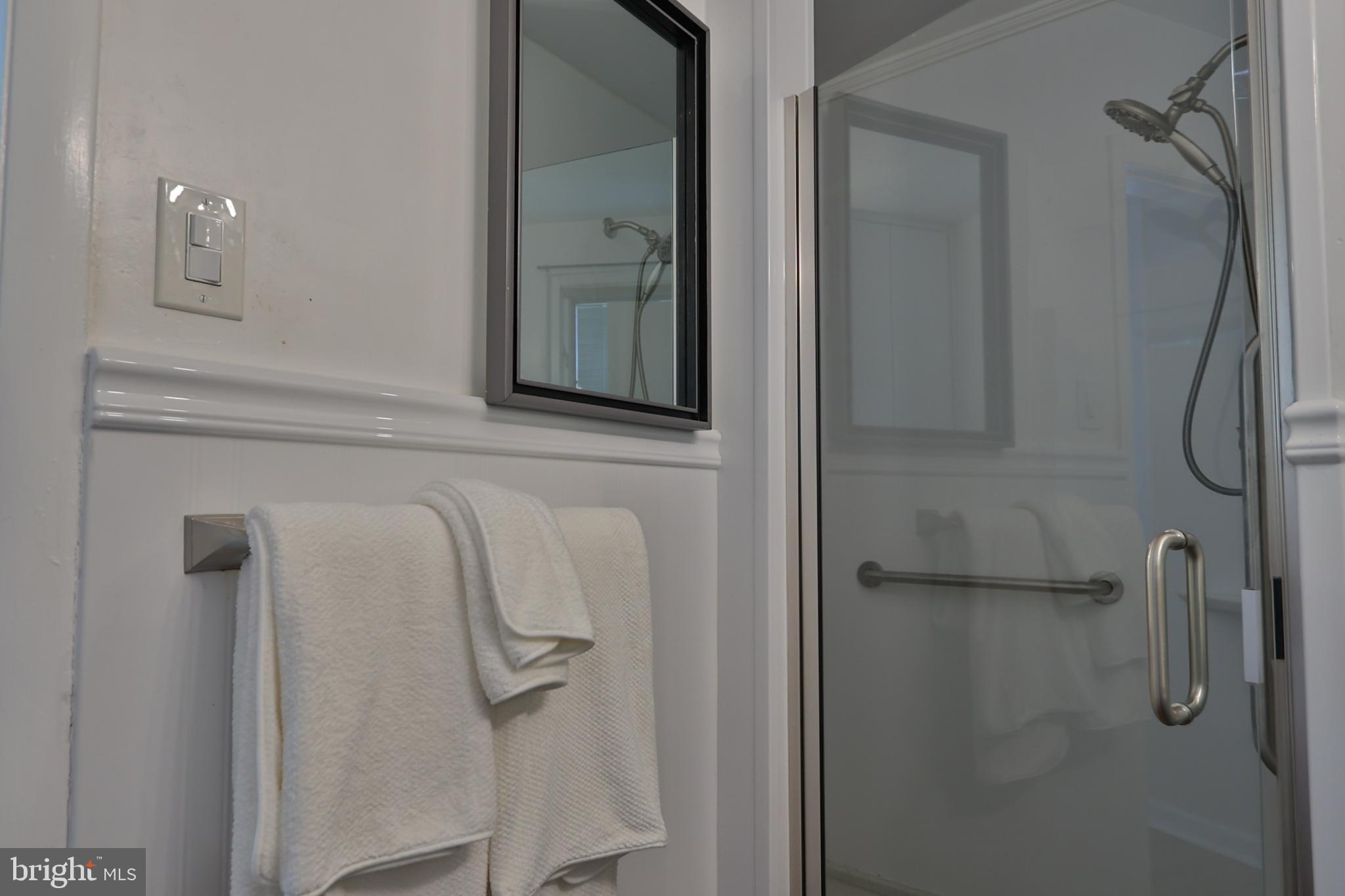 26 Edgemoor Road Cheltenham, PA 19012 - Photo 24 of 26 Remodeled owner's bathroom