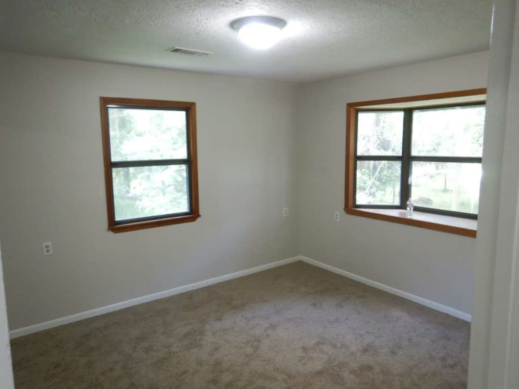 203 Ferguson Drive Cleveland, TX 77327 - Photo 13 of 24