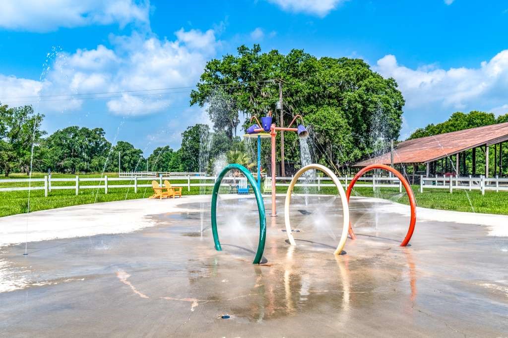 203 Ferguson Drive Cleveland, TX 77327 - Photo 19 of 24