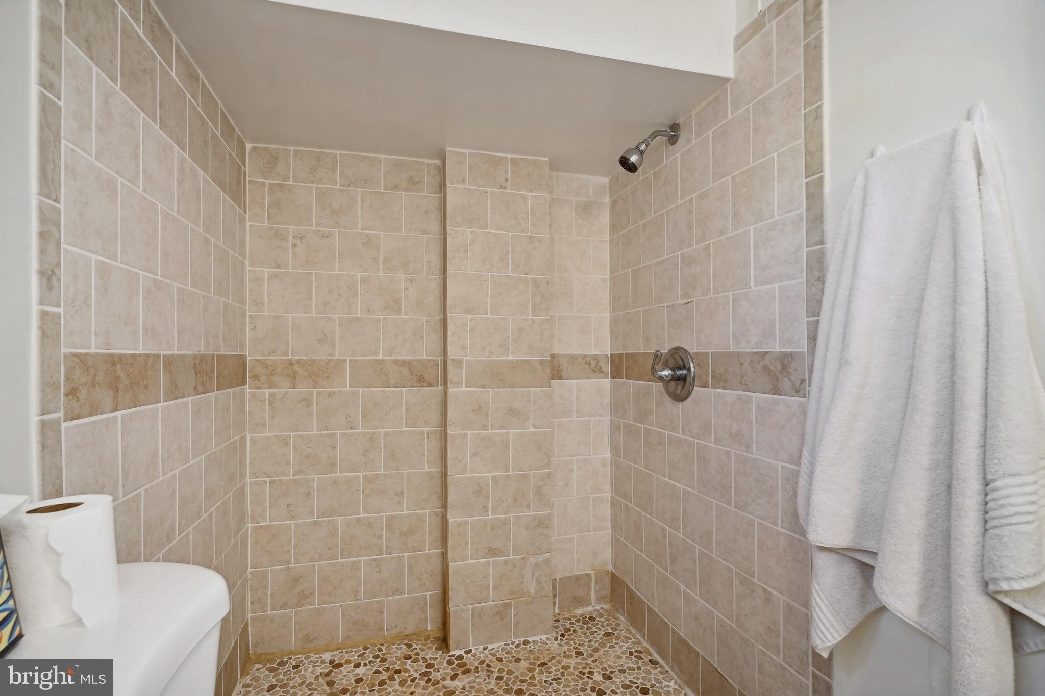5902 Jamestown Road Hyattsville, MD 20782 - Photo 17 of 23 Gallery Image 17