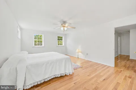 $799,900 | 736 Summit Avenue, Philadelphia, PA 19128