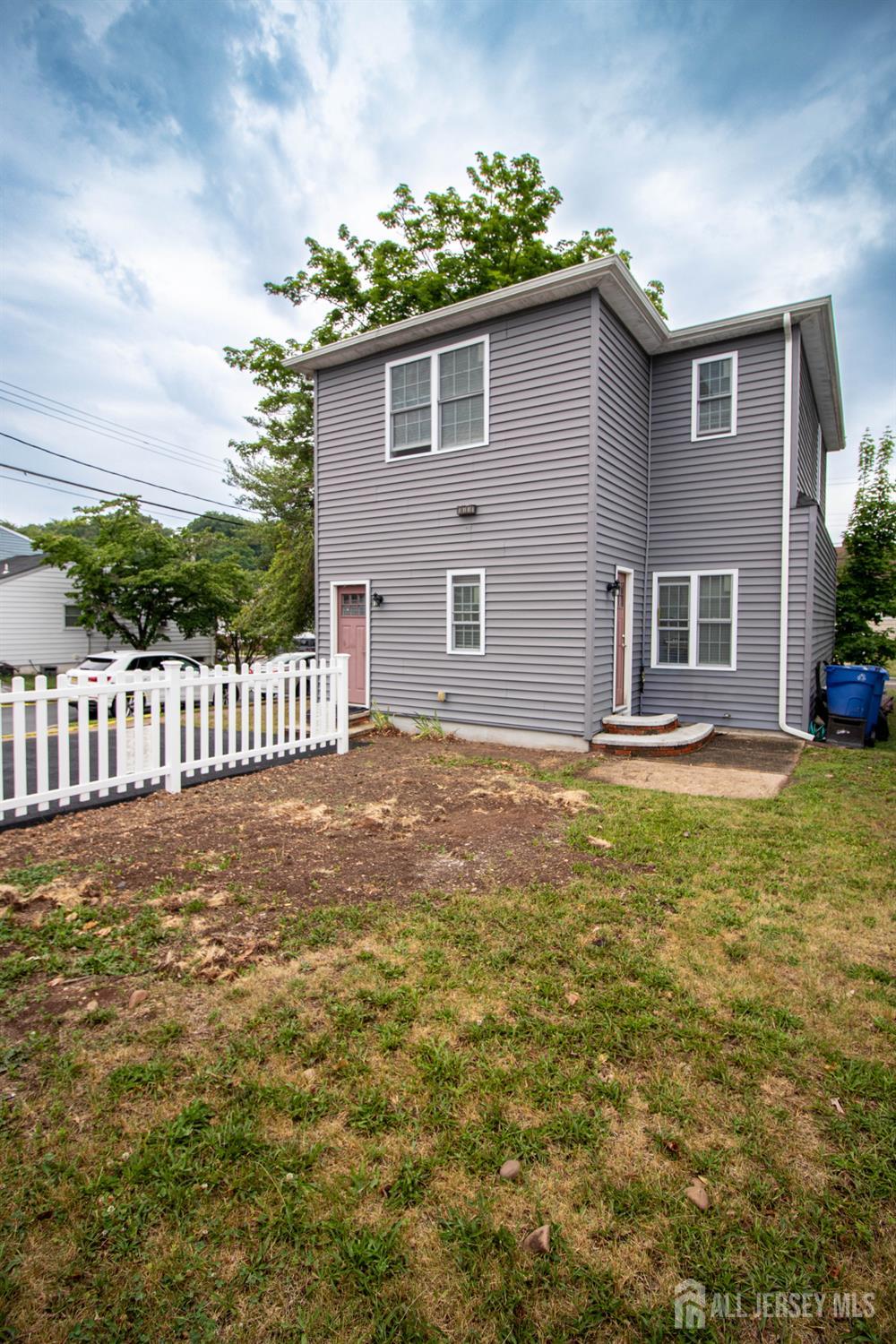 164 Riva Avenue Milltown, NJ 08850 - Photo 15 of 17