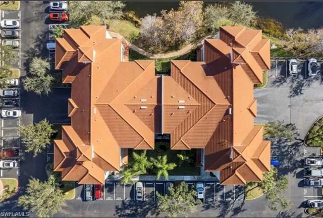 $2,300 | 23600 Walden Center Drive, Unit 308, Estero, FL 34134