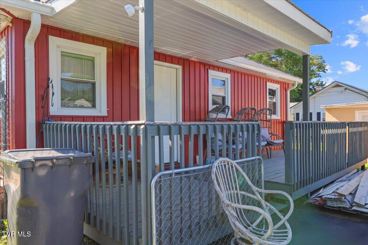 599 Harlan Street Greeneville, TN 37745 - Photo 28 of 38 05-Back Porch