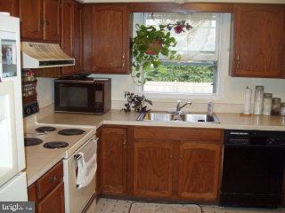 444 East Oregon Road Lititz, PA 17543 - Photo 5 of 5