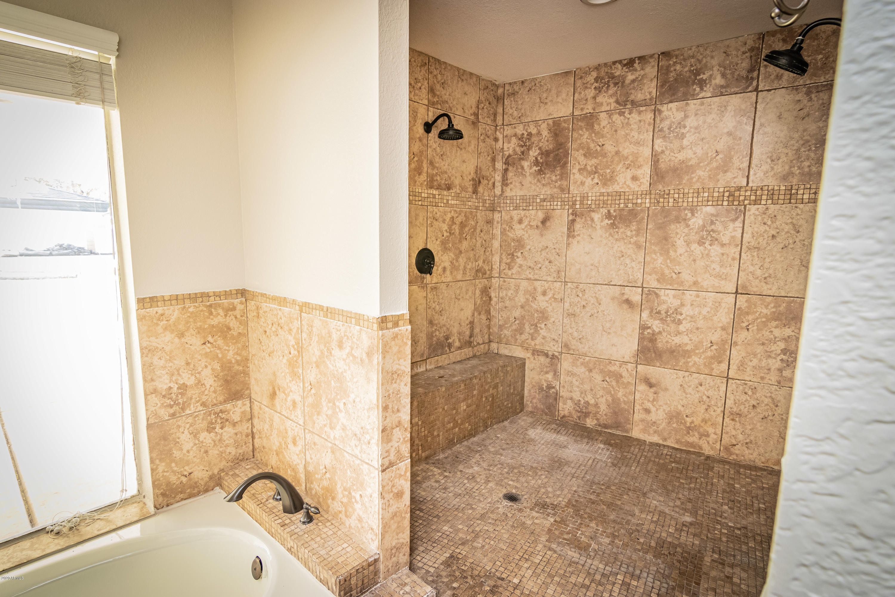 1129 South Lyn Rae Square Mesa, AZ 85204 - Photo 28 of 51 Master Shower