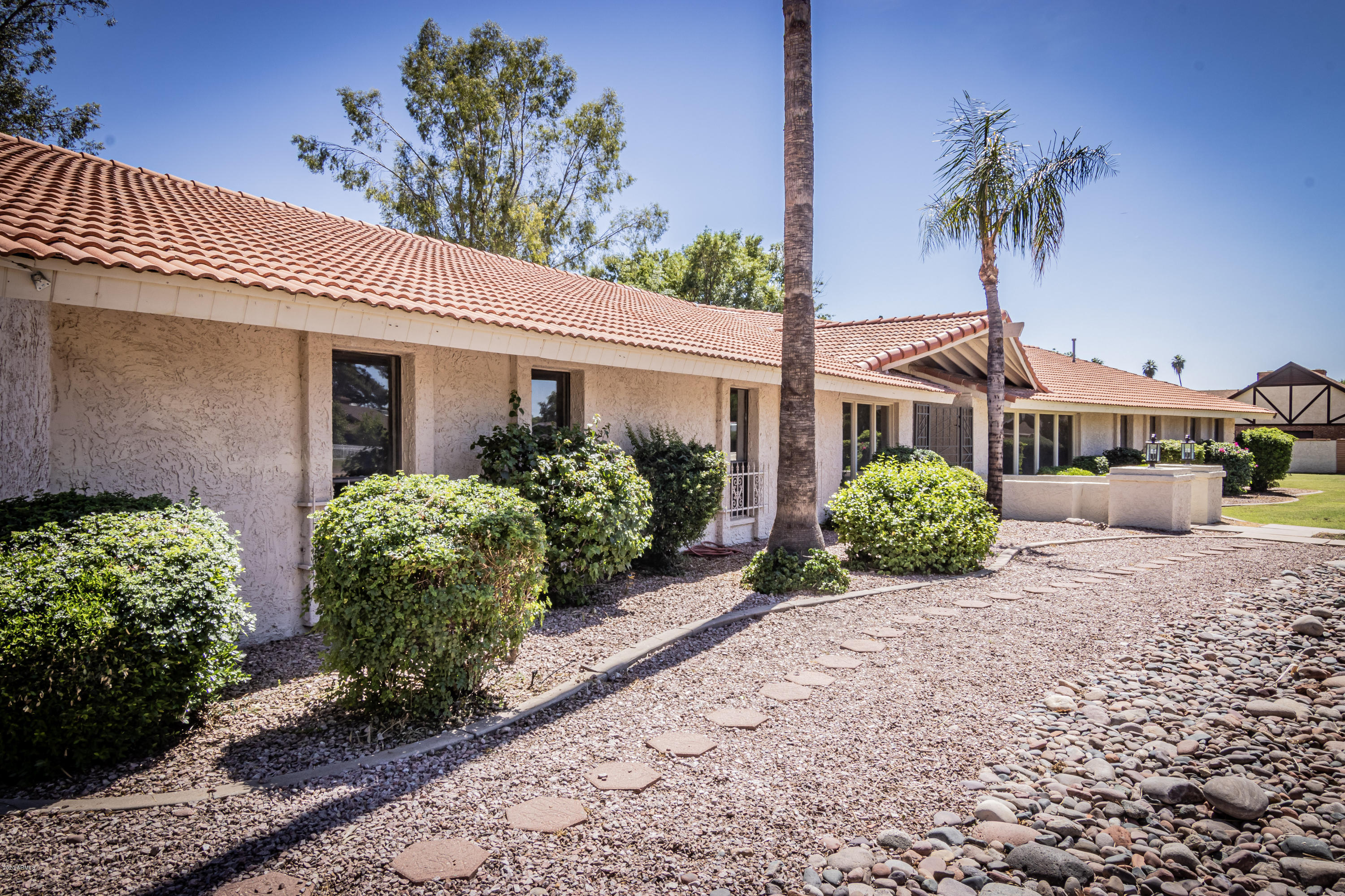 1129 South Lyn Rae Square Mesa, AZ 85204 - Photo 4 of 51 34-IMG_3609