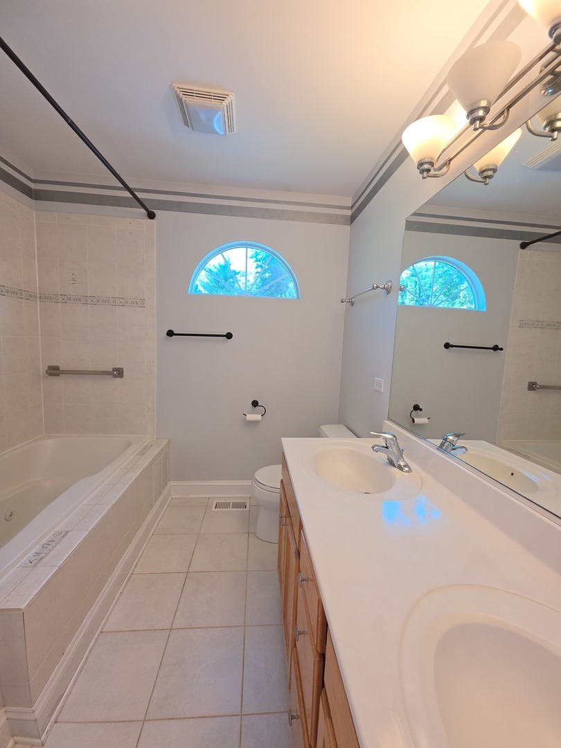159 Wildwood Road Algonquin, IL 60102 - Photo 22 of 35 Gallery Image 22