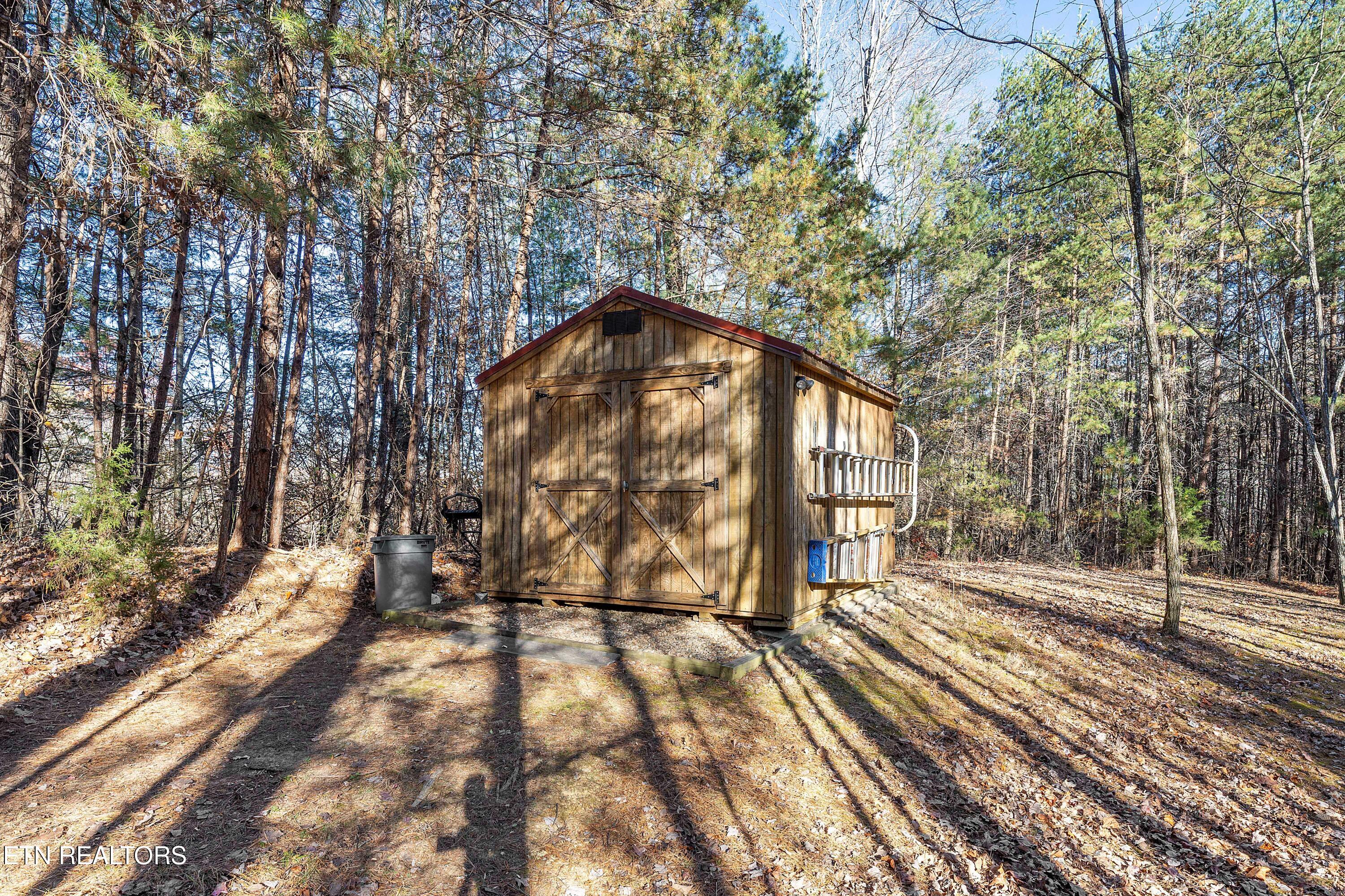 414 Gold Road Cosby, TN 37722 - Photo 15 of 58 L40A1436