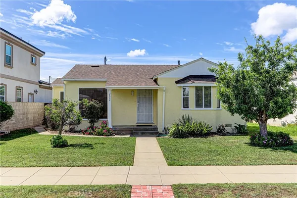 $860,000 | 2602 West 157th Street, Gardena, CA 90249
