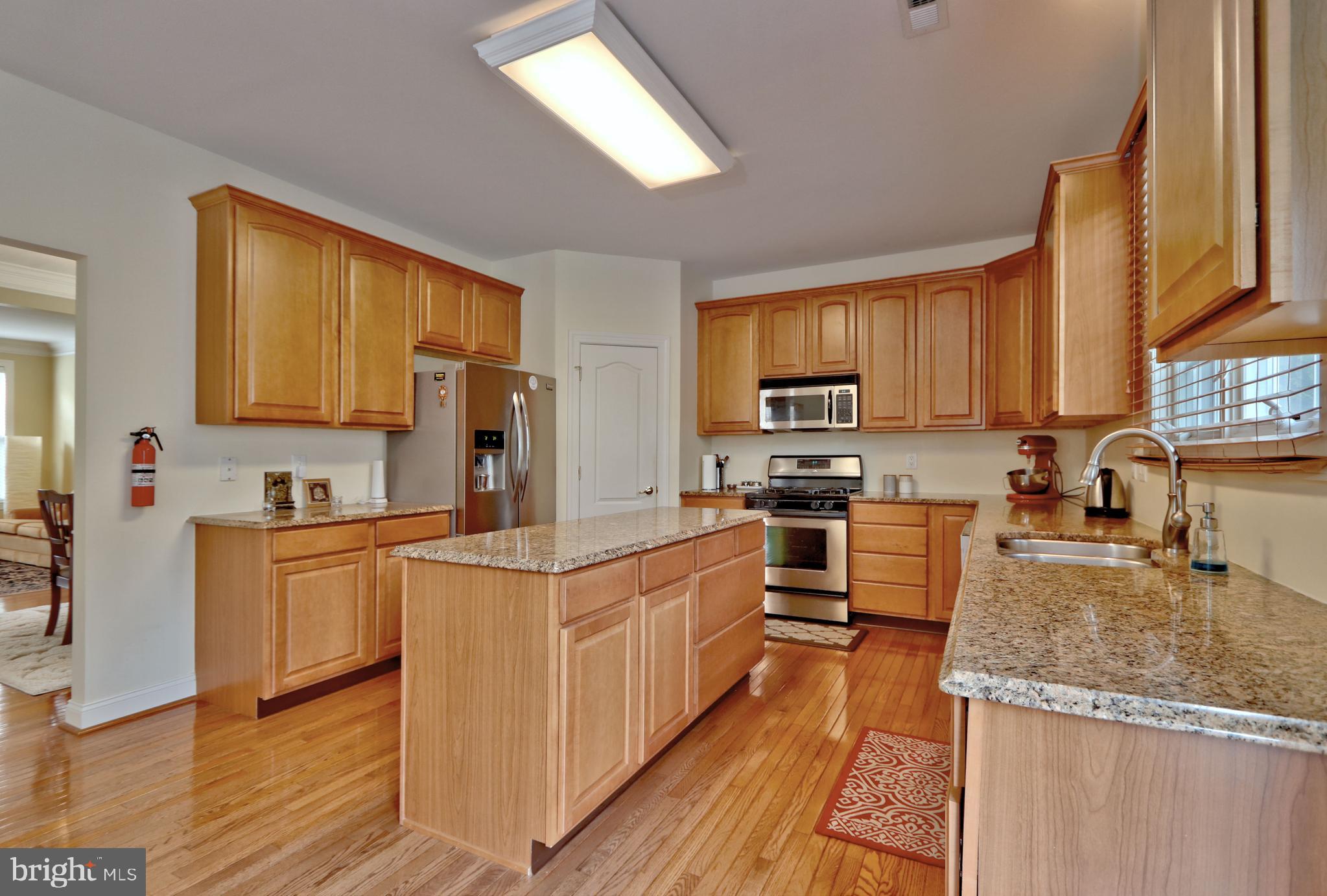 23 Kyle Court Mount Laurel, NJ 08054 - Photo 11 of 57 Joy of Cooking in this Kitchen!