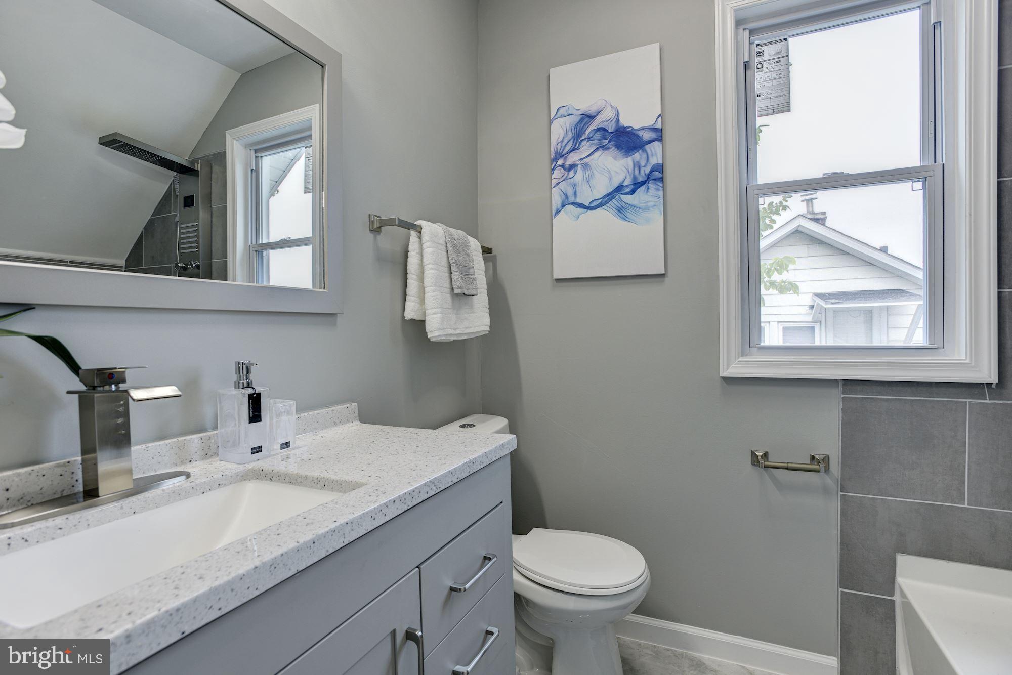 2702 Goodwood Road Baltimore, MD 21214 - Photo 27 of 40 Bath