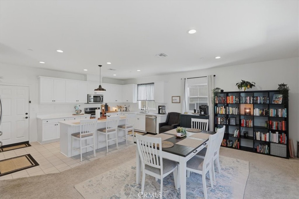 9681 Bonsai Lane Riverside, CA 92508 - Photo 19 of 58
