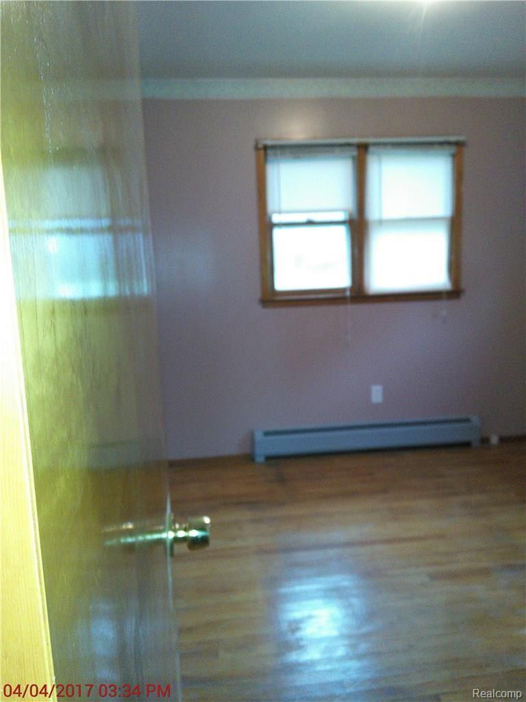 17485 Inkster Road Romulus, MI 48174 - Photo 12 of 24 IMG_20170404_153400.jpg
