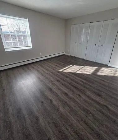 $1,950 | 3 Admiralty Drive, Unit 310, Middletown, RI 02842