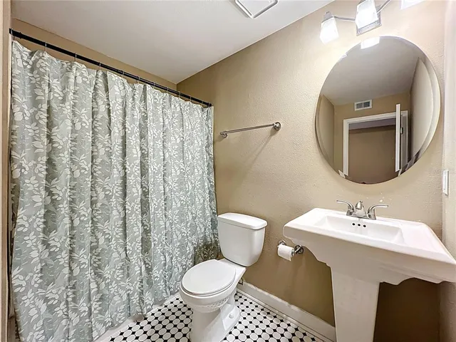 $169,800 | 2065 Dixie Belle Drive, Unit 2065M, Orlando, FL 32812