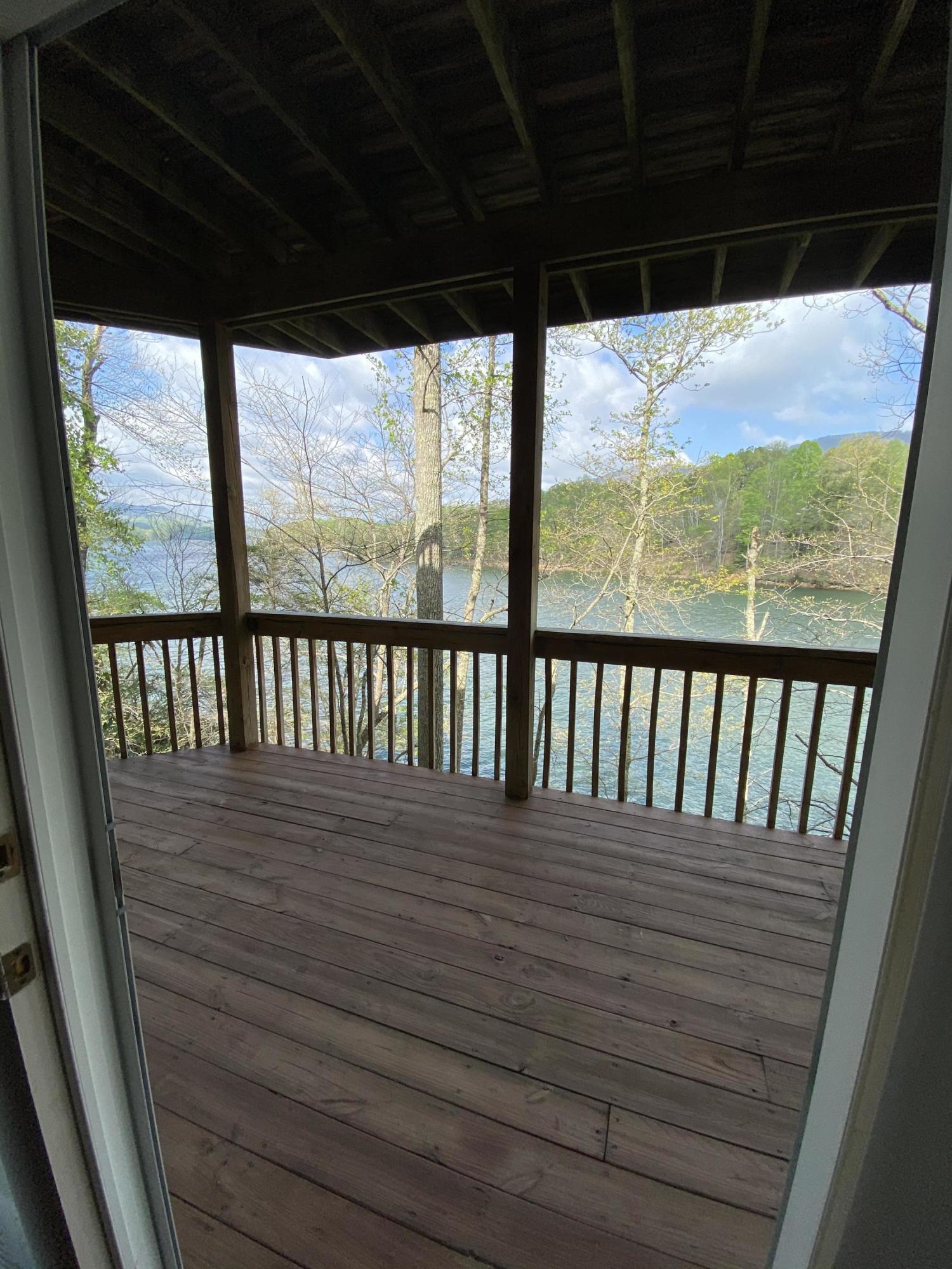 310 Cove Ridge Road Butler, TN 37640 - Photo 9 of 15 5EE8D294-79B6-4B84-9148-26ABBBCA470E