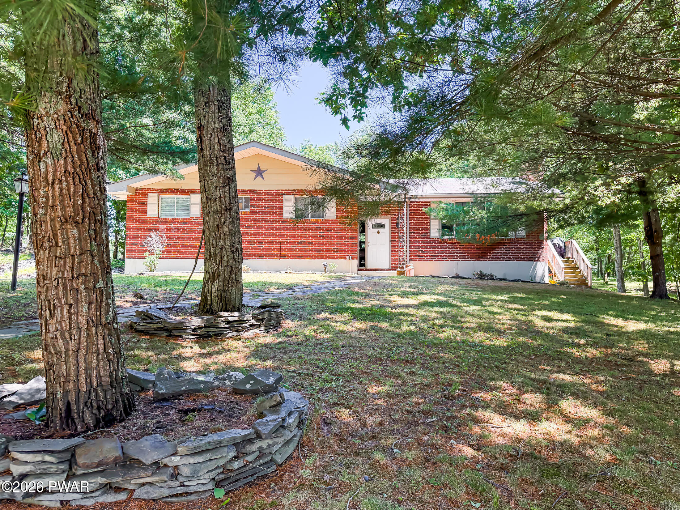 346 Tom Quick Road Dingmans Ferry, PA 18328 - Photo 5 of 54