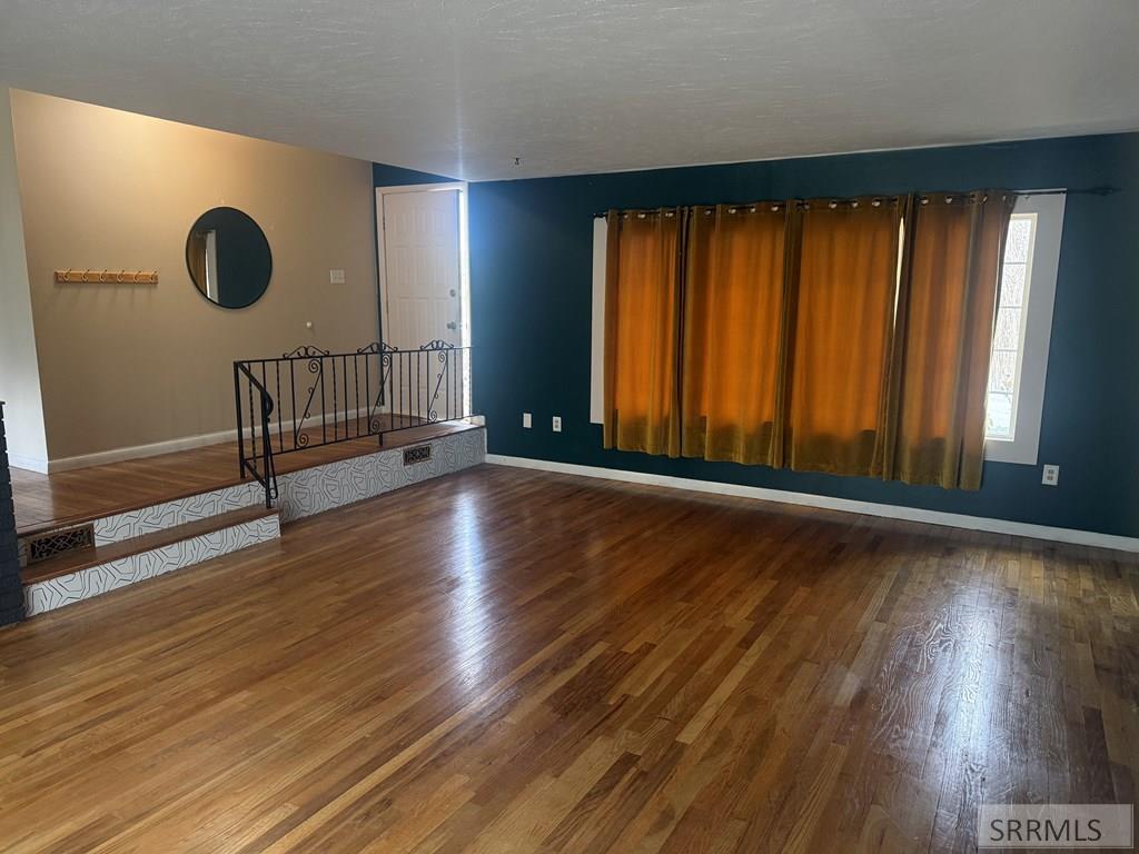 1397 Jane Street Pocatello, ID 83201 - Photo 4 of 40