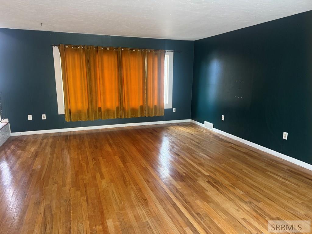 1397 Jane Street Pocatello, ID 83201 - Photo 7 of 40