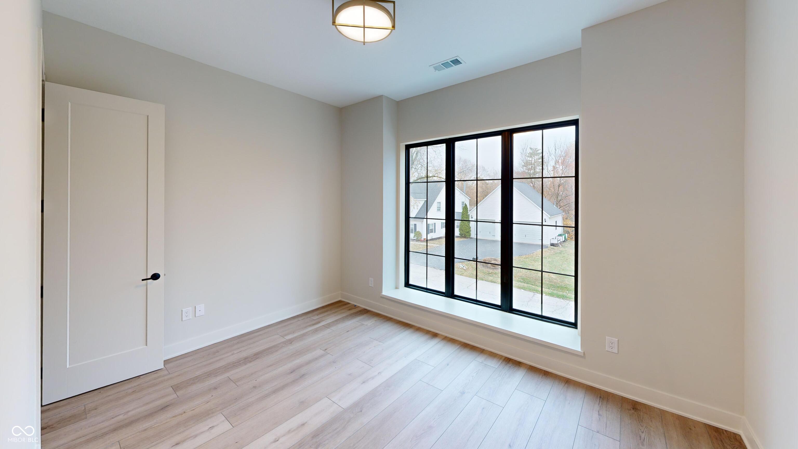 716 Pawnee Road, Unit 210 Carmel, IN 46032 - Photo 6 of 7