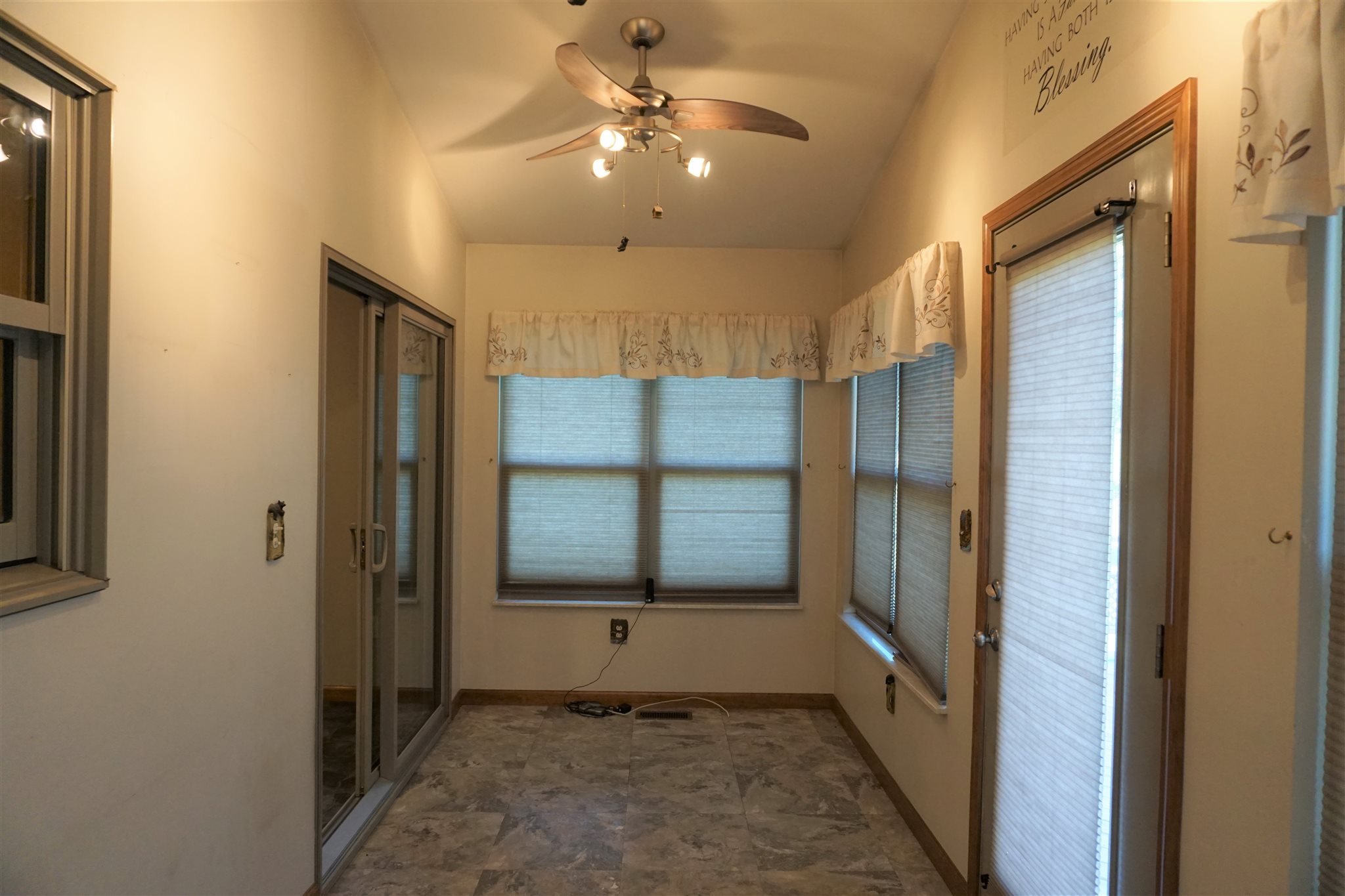18845 Boulder Road Carlyle, IL 62231 - Photo 12 of 30