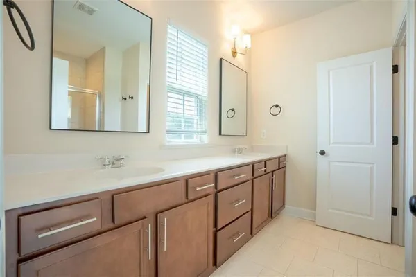 $2,600 | 1059 Caruso Drive, Buford, GA 30518