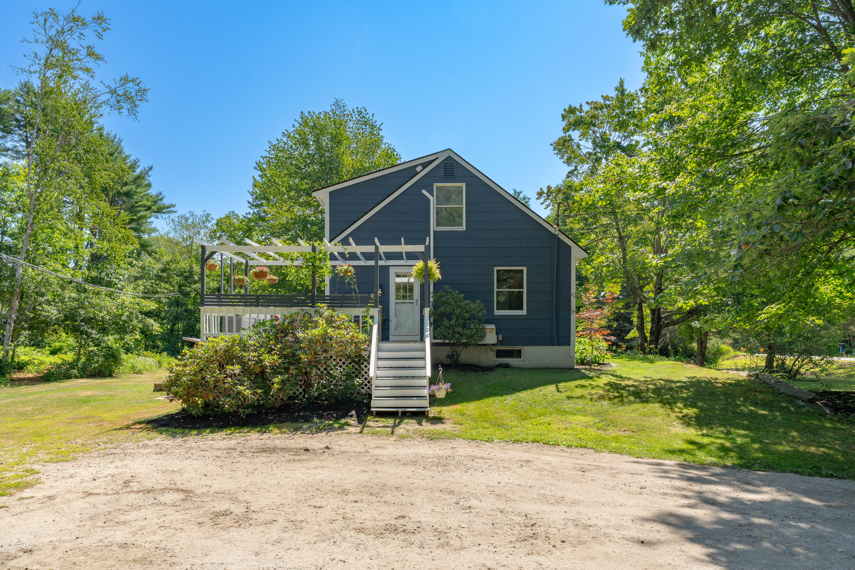 185 Yarmouth Road Gray, ME 04039 - Photo 37 of 38 5_185 Yarmouth Rd_Morneau Studios