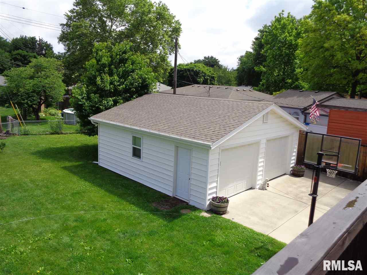 2221 Kaskaskia Drive Springfield, IL 62702 - Photo 14 of 36