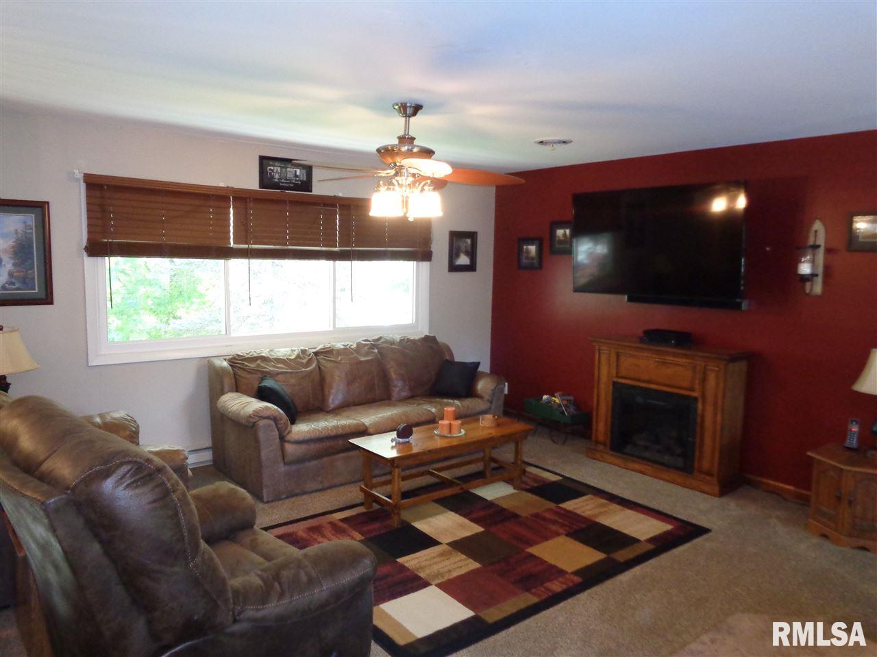 2221 Kaskaskia Drive Springfield, IL 62702 - Photo 26 of 36