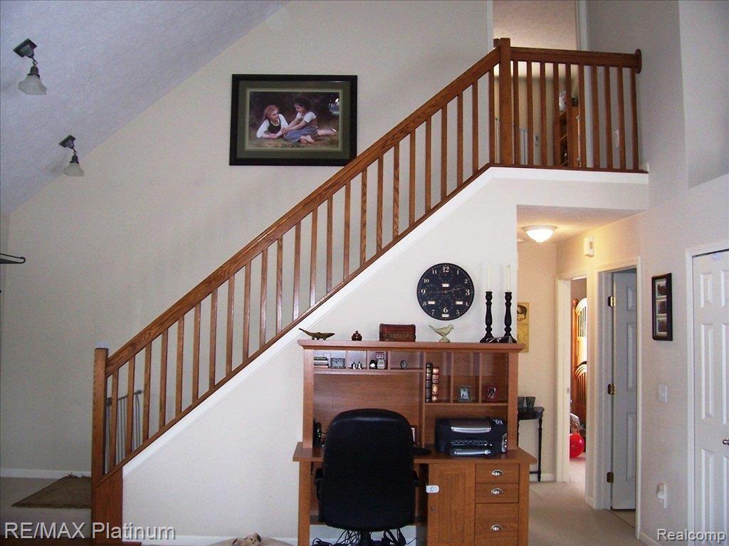 2779 Brewer Road Howell, MI 48855 - Photo 10 of 22 100_6158.JPG