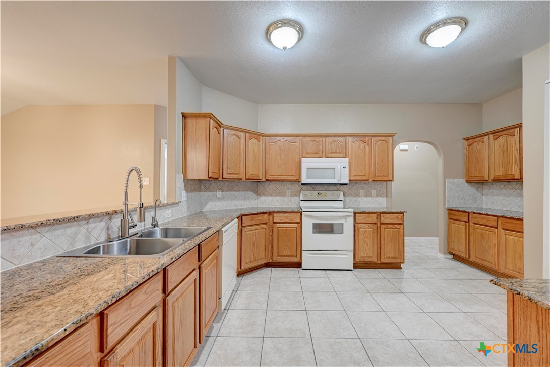 5812 Durango Drive Killeen, TX 76542 - Photo 8 of 19