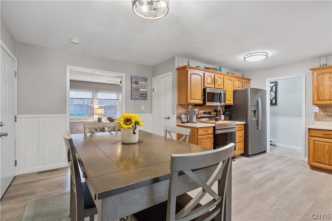 3123 County Rte 57 Volney, NY 13126 - Photo 11 of 44 Eat-in space