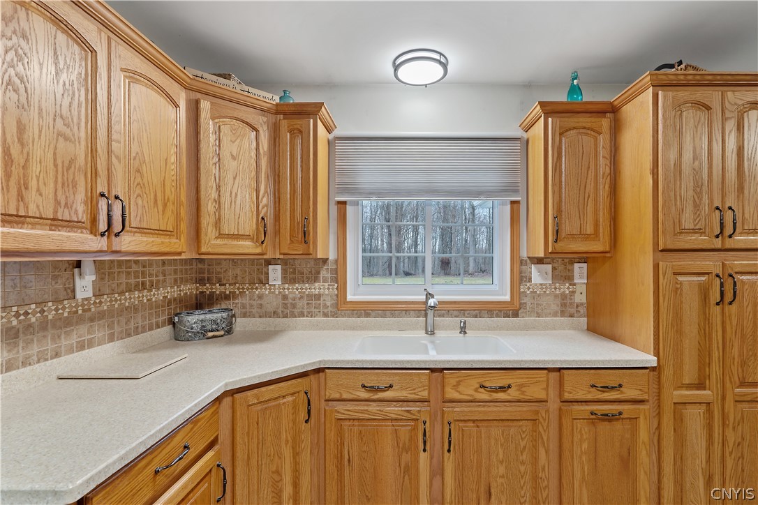 3123 County Rte 57 Volney, NY 13126 - Photo 18 of 44 Kitchen