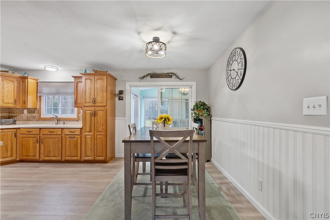 3123 County Rte 57 Volney, NY 13126 - Photo 19 of 44 Eat in space out to Florida Room