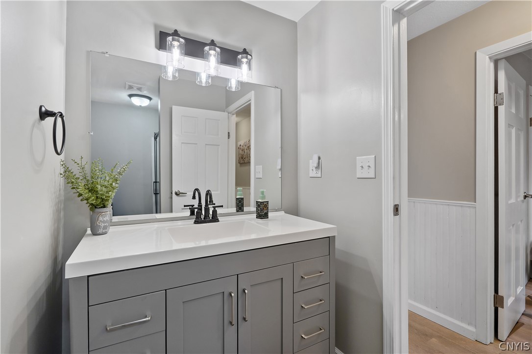 3123 County Rte 57 Volney, NY 13126 - Photo 24 of 44 Bathroom