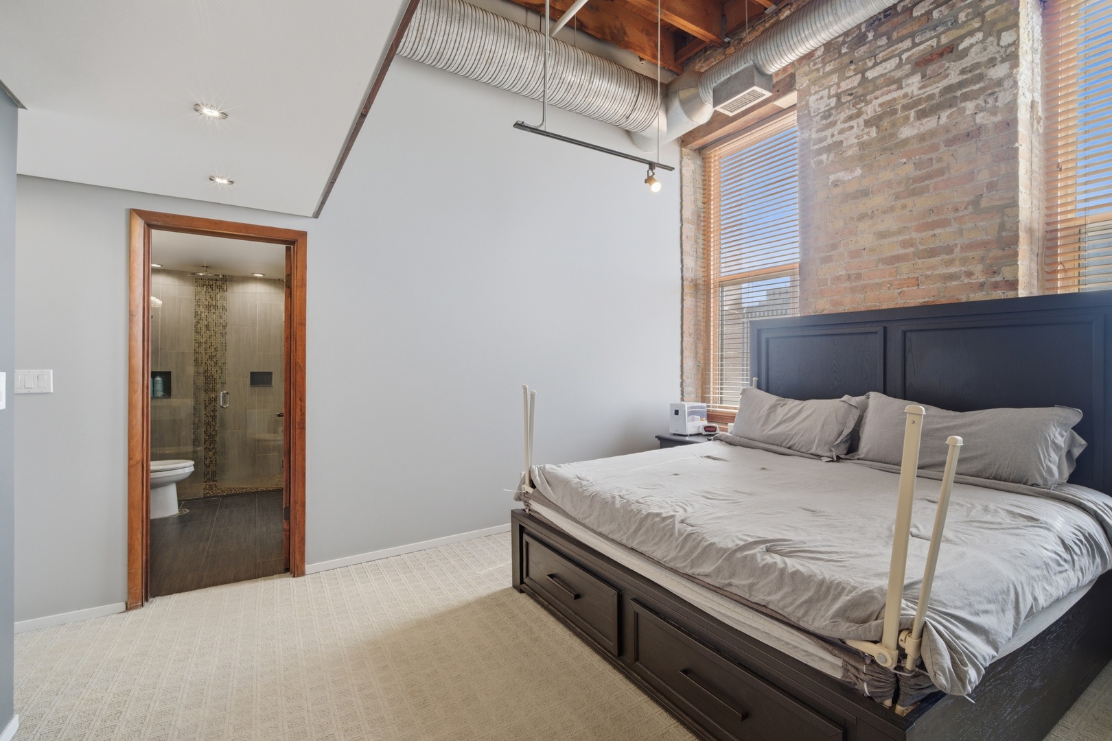 417 South Jefferson Street, Unit 510B Chicago, IL 60607 - Photo 11 of 21