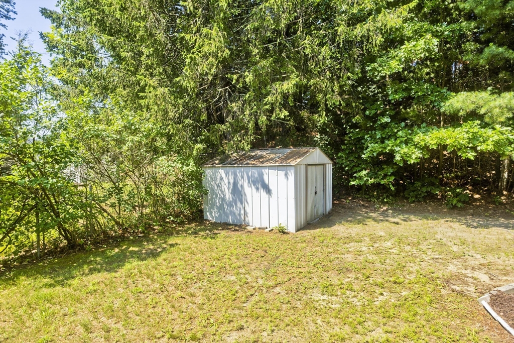 76 Bethany Road Monson, MA 01057 - Photo 30 of 33