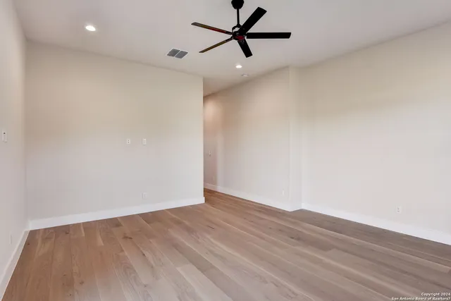 $1,350,000 | 748 Annabelle Avenue, Bulverde, TX 78163