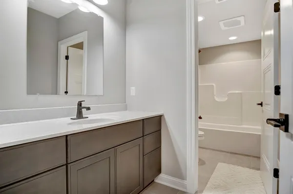 $899,900 | 12999 Baker Court, Crown Point, IN 46307