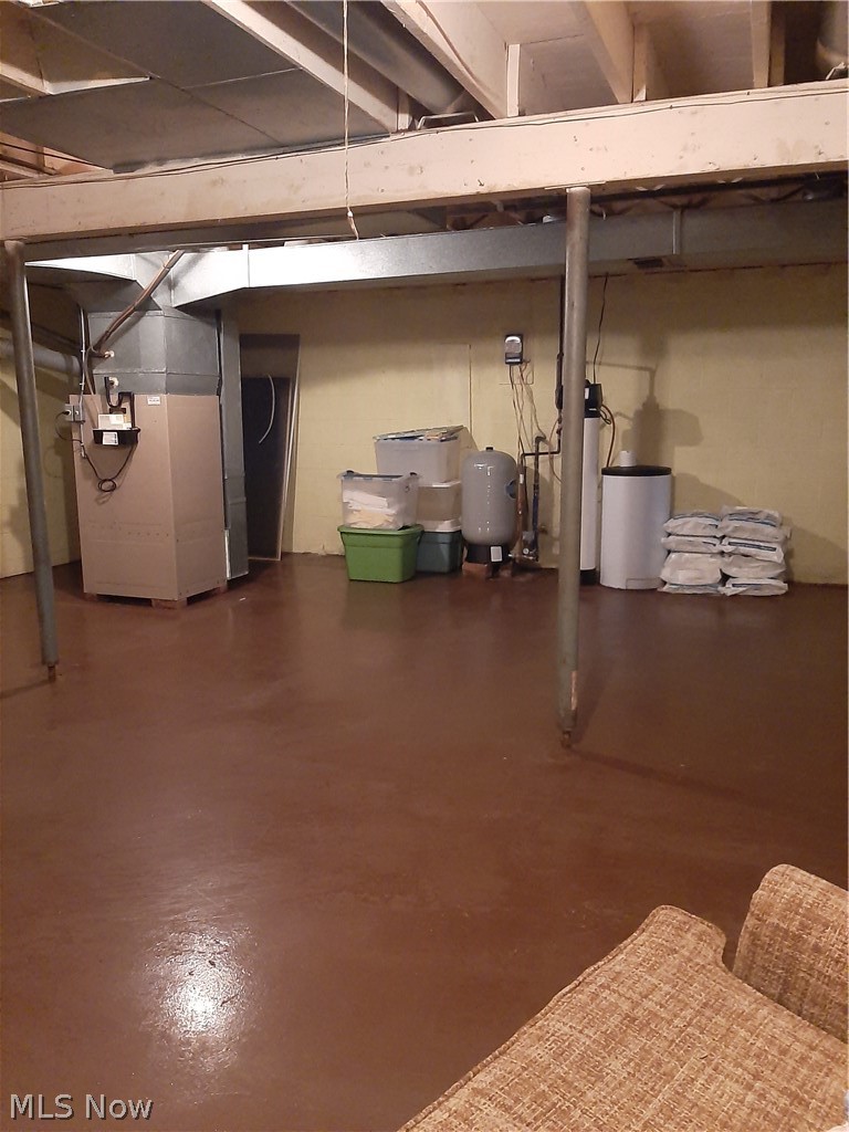 2570 Killian Road Uniontown, OH 44685 - Photo 25 of 28 Gallery Image 25