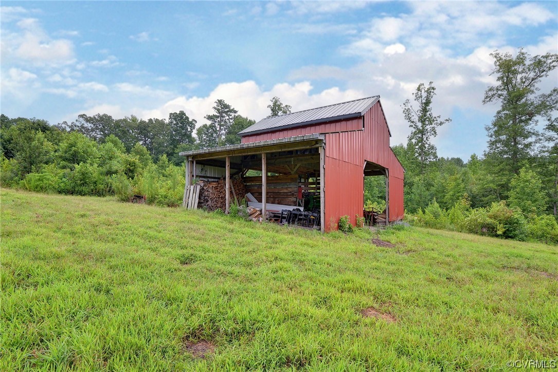 2970 Evergreen Road Providence Forge, VA 23140 - Photo 43 of 48 a view of a house with a backyard