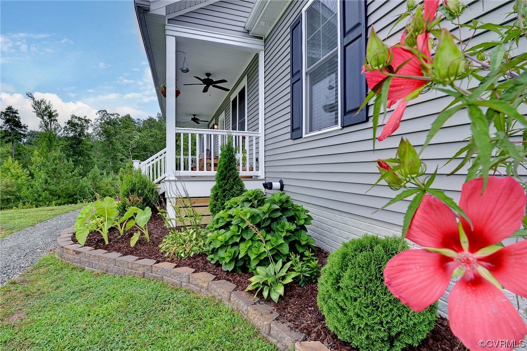 2970 Evergreen Road Providence Forge, VA 23140 - Photo 8 of 48 a front view of a house with a yard