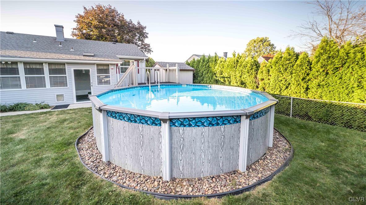 2115 Cypress Road Bethlehem, PA 18018 - Photo 28 of 30 Gallery Image 28