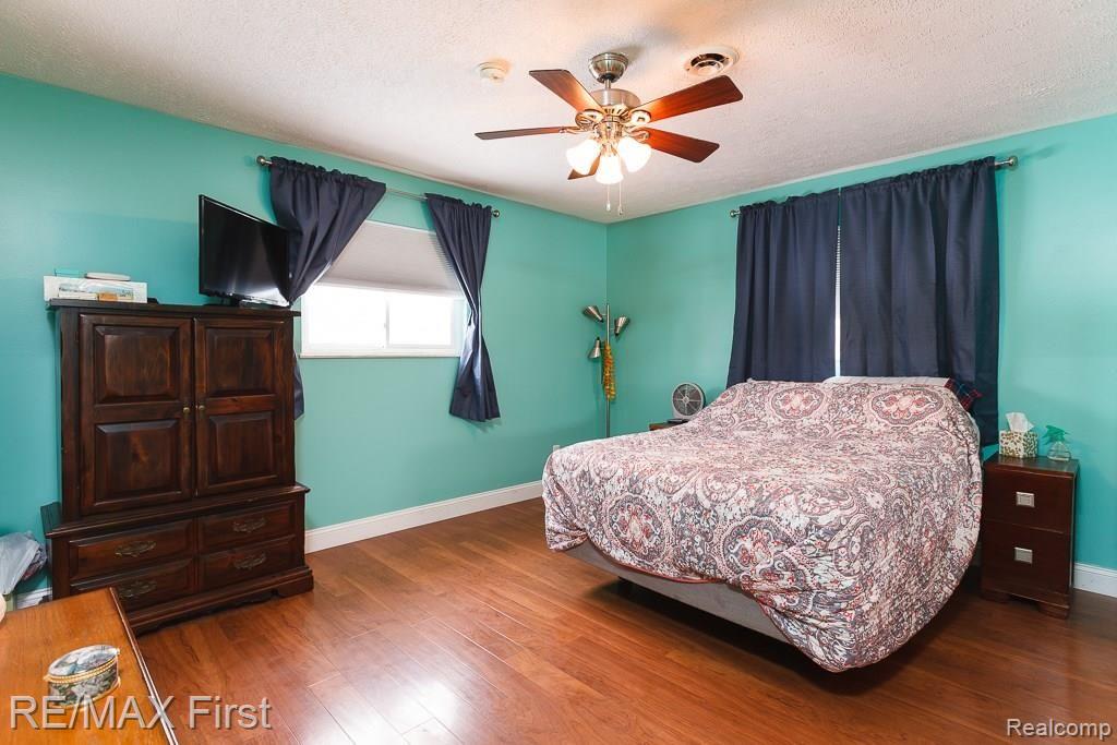 17 Wadhams Road St. Clair, MI 48079 - Photo 12 of 22 17-Wadhams-Raod-013.jpg