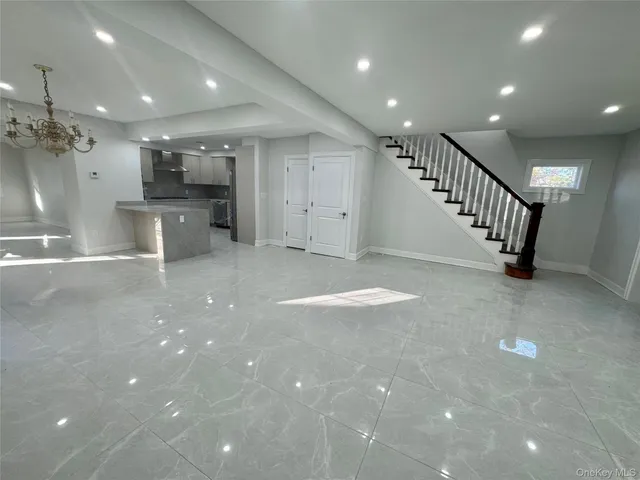 $8,370 | 32 Berkshire Road, Great Neck, NY 11023