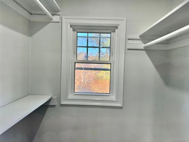 $8,370 | 32 Berkshire Road, Great Neck, NY 11023