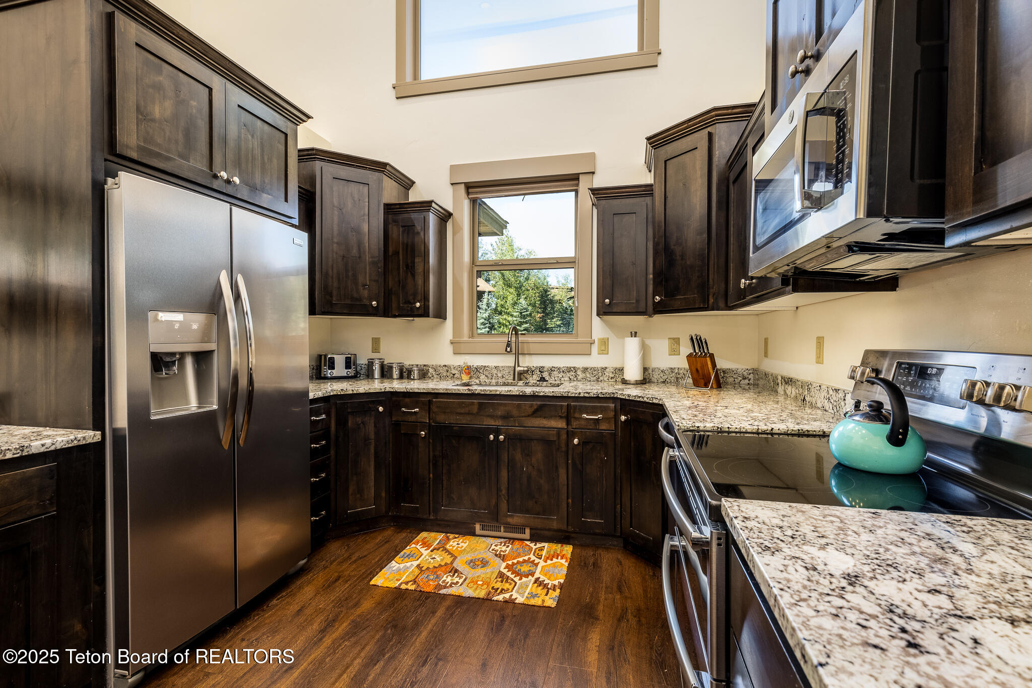 254 Abby Loop Victor, ID 83455 - Photo 6 of 40 image-7