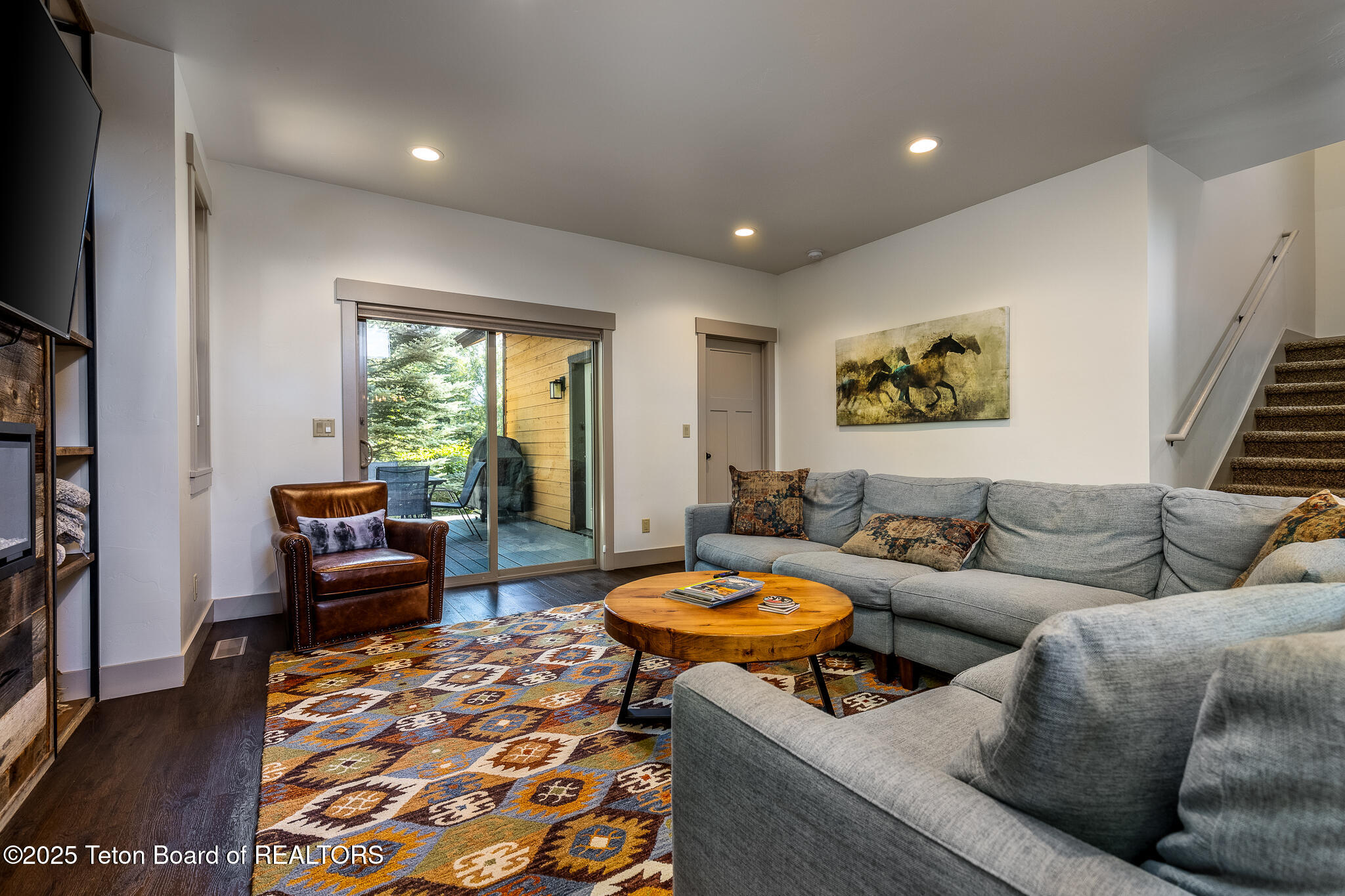 254 Abby Loop Victor, ID 83455 - Photo 10 of 40 image-4